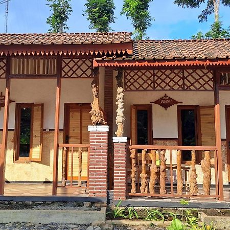 Berliant Homestay Jambu  Buitenkant foto