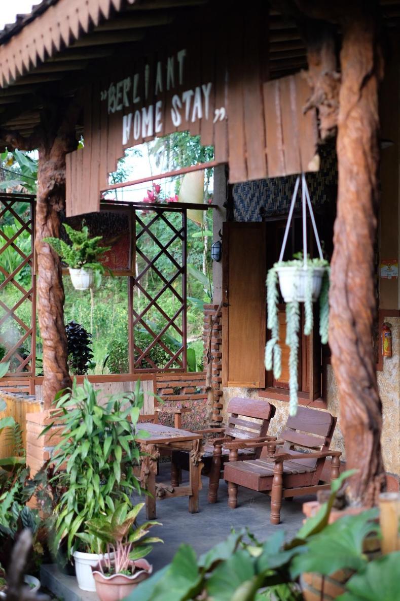 Berliant Homestay Jambu  Buitenkant foto